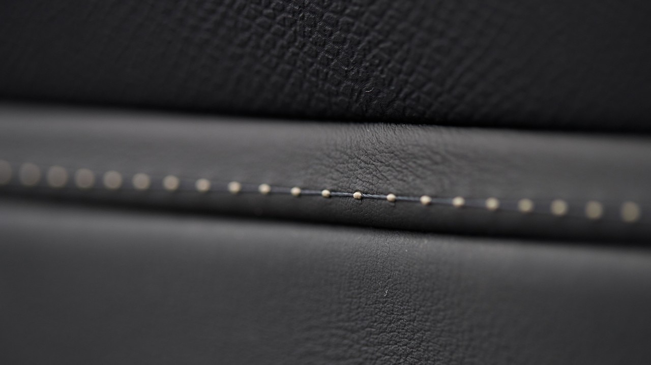 PEARL STITCHING